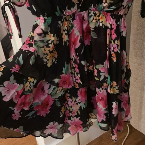 Yumi Kim Hailey Dress In Paradise Villa Black - Picture 5 of 13